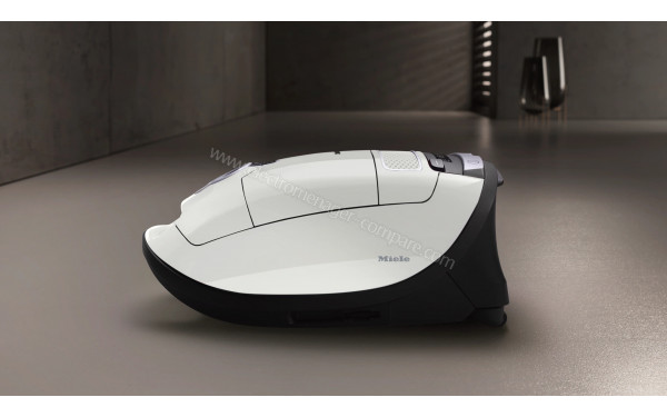 MIELE Complete C3 Blanc Allergy PowerLine SGFF5 - Vue de profil