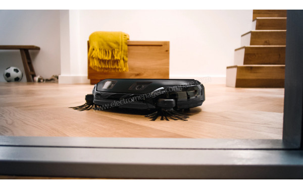 MIELE Scout RX3 Noir - Mise en situation