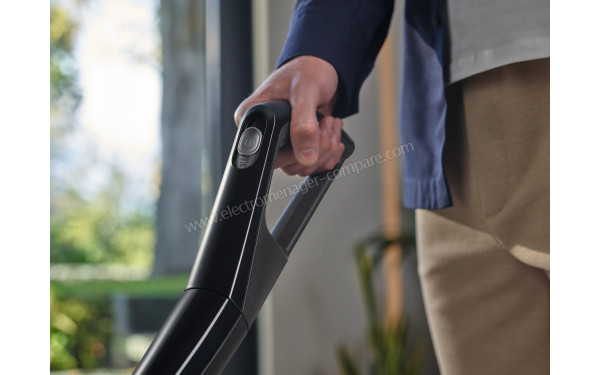 MIELE Triflex HX2 Noir Cat&Dog SOML0 - Mise en situation
