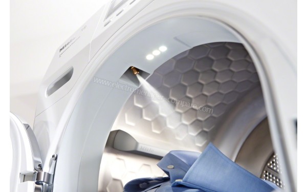 MIELE TWR 860 WP - Eclairage PowerLED (cr&eacute;dit : Boulanger)