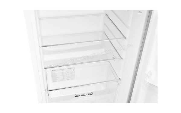 MOULINEX Studio MSDD155WH - Vue des clayettes (cr&eacute;dit : Darty)