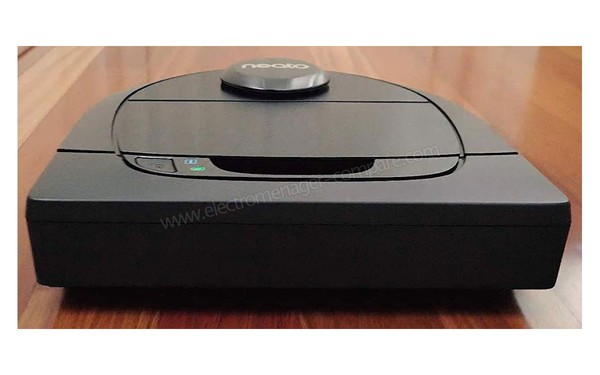 NEATO Botvac D602 Connected - Vue de l'arri&egrave;re