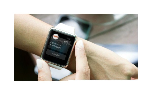 NEATO Botvac D3+ Connected - Connectivit&eacute; Apple Watch (cr&eacute;dit : Boulanger)