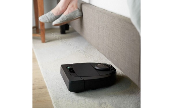NEATO Botvac D5+ Connected - Vue de profil (cr&eacute;dit : Boulanger)