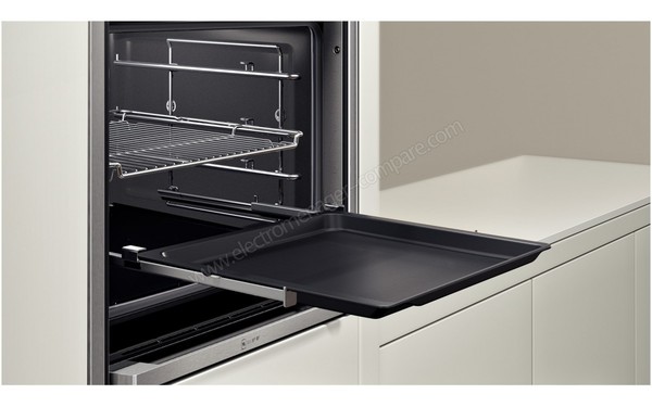 NEFF B48CT34N0 - Vue 3/4 gauche, rail t&eacute;lescopique ConfortFlex