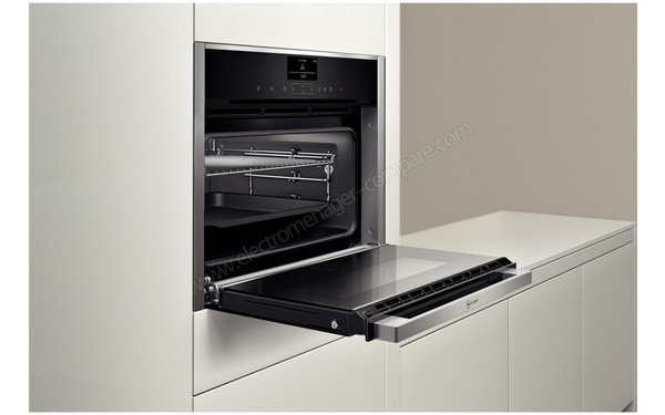 NEFF C17FS52N0 - Vue 3/4 gauche porte ouverte
