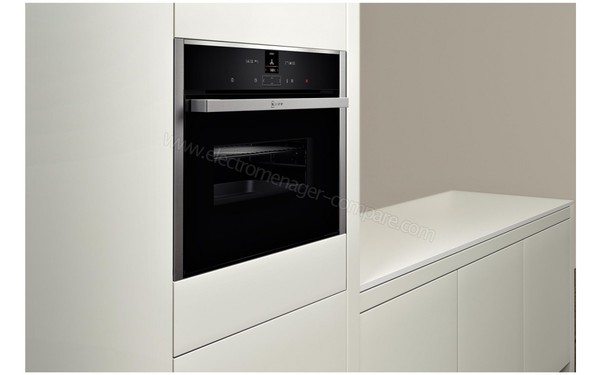 NEFF C17MR02N0 - Vue 3/4 gauche encastr&eacute;