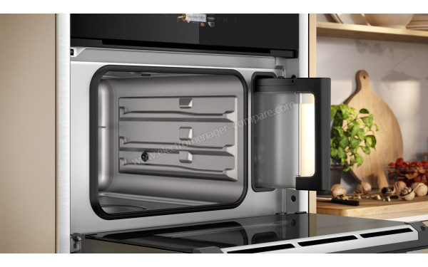 NEFF C24DR1XN0 - Vue de l'int&eacute;rieur