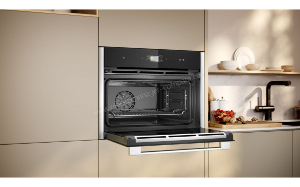 NEFF C24FS31N0 - Appareil encastr&eacute; vue de l'int&eacute;rieur