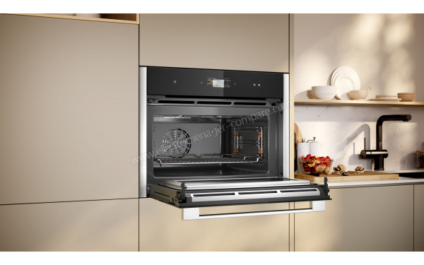 NEFF C24MS31N0 - Appareil encastr&eacute; vue de l'int&eacute;rieur