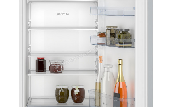 NEFF KI2421SE0 - Vue de l'int&eacute;rieur