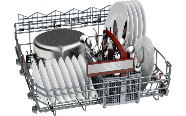 NEFF S723Q60X3E - Vue du panier inf&eacute;rieur