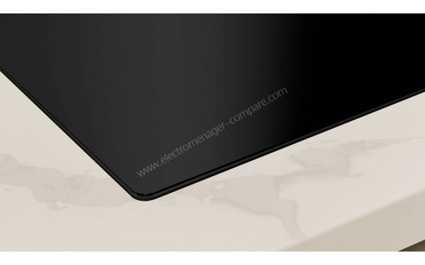 NEFF T56NBJ1L0 - Zoom sur les bordures