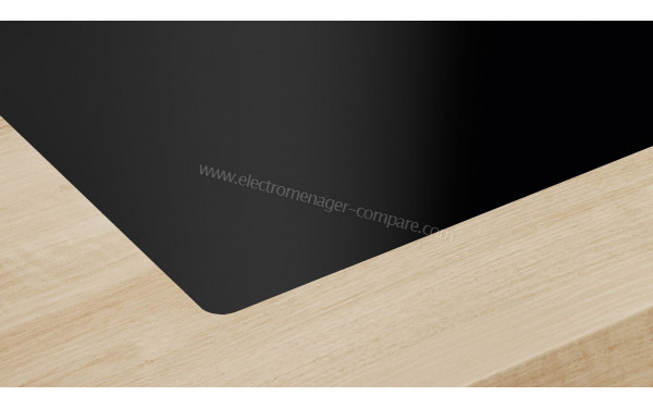 NEFF T69PTX4L0 - Zoom sur les bordures