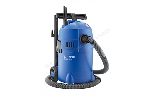 NILFISK Buddy II 18 - Vue 3/4 gauche, en position de rangement