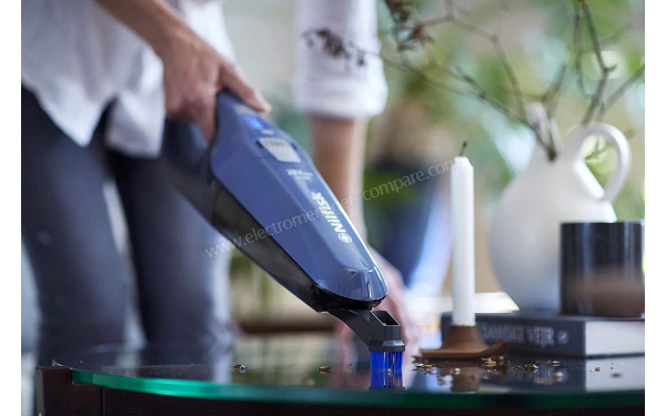 NILFISK Quick 28 V Max Bleu - Mise en situation