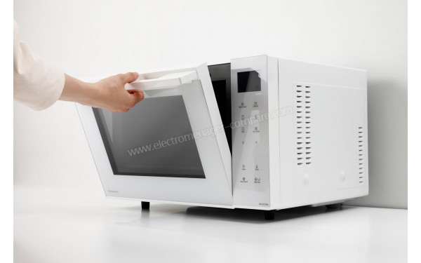 PANASONIC NN-DF37PWEPG - Mise en situation