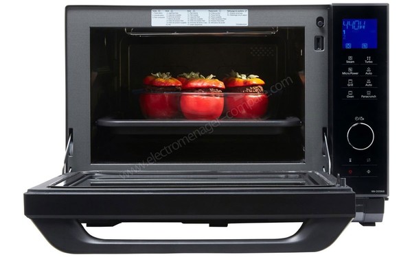 PANASONIC NN-DS596BUPG - Vue de face porte ouverte  (cr&eacute;dit : Boulanger)