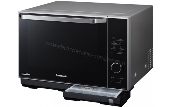 PANASONIC NN-DS596MEPG - Vue 3/4 droite avec r&eacute;servoir vapeur