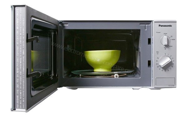 PANASONIC NN-E221MMEPG - Vue de face porte ouverte  (cr&eacute;dit : Boulanger)
