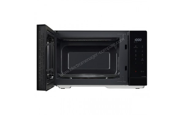 PANASONIC NN-E48NBMEPG - Vue de l'int&eacute;rieur