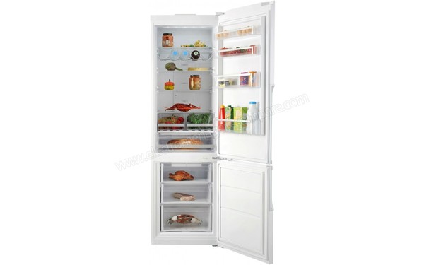 PANASONIC NR-B32SW2-WF - Vue de l'int&eacute;rieur (cr&eacute;dit : Darty)