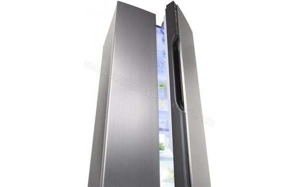 PANASONIC NR-B55VE1-XE - Vue 3/4 gauche (cr&eacute;dit : Boulanger)