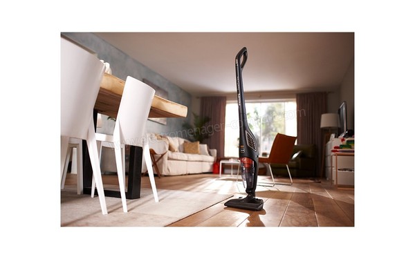 PHILIPS FC6170/01 - mise en position 02