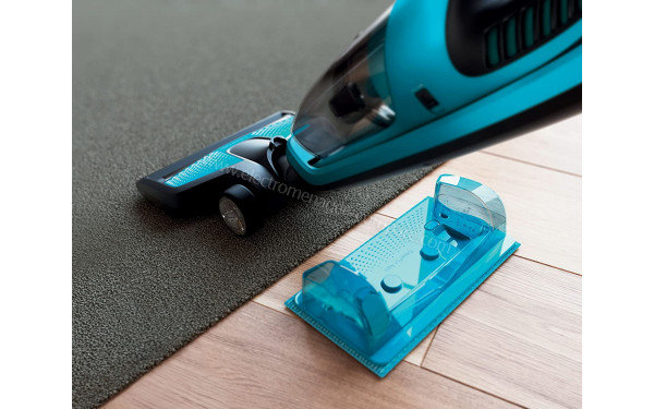 PHILIPS FC6404/01 - Vue du r&eacute;servoir &agrave; eau