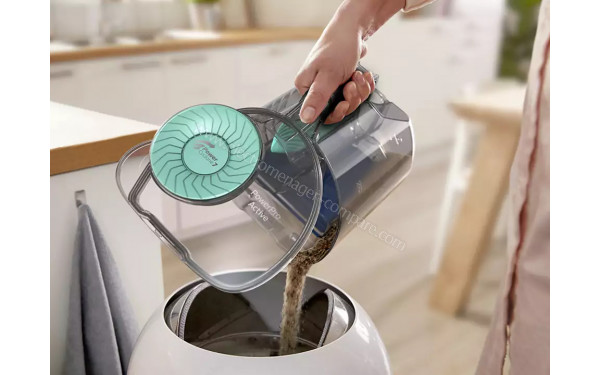 PHILIPS FC9553/09 - Vidage du bac