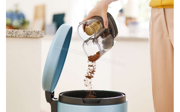 PHILIPS XC8045/01 - Vidage du bac