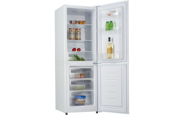 PROLINE PLC234WH - Vue 3/4 gauche avec porte ouverte (cr&eacute;dit : Darty)