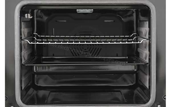 PROLINE PMC64 W-F - Vue de l'int&eacute;rieur (cr&eacute;dit : Darty)