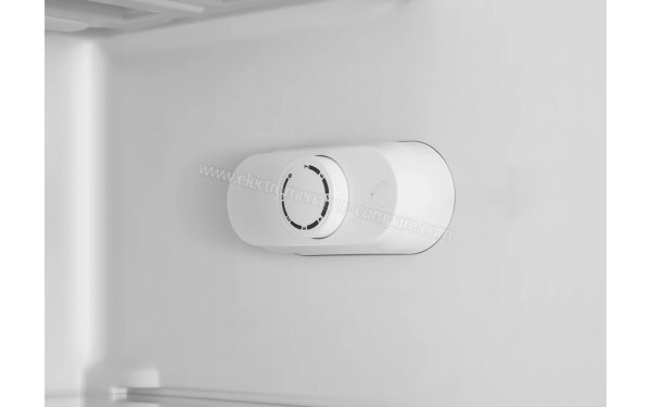 PROLINE TTR94SL - Panneau de commandes (cr&eacute;dit : Darty)