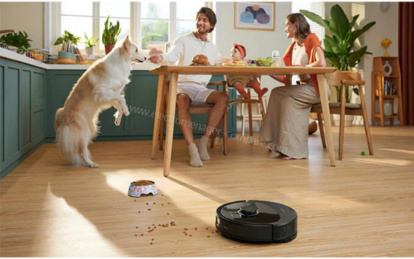 ROBOROCK Q8 Max Esp Edi Noir - Mise en situation