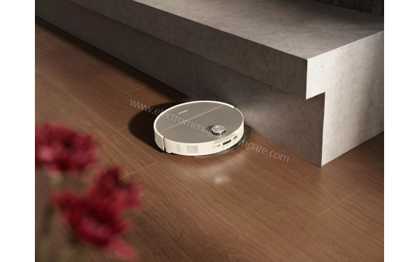 ROBOROCK Saros 20 Sonic Complete Blanc - Mise en situation