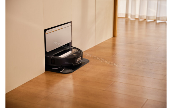 ROBOROCK Saros Z70 R&D Argent - Mise en situation