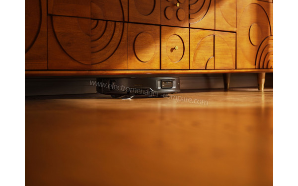 ROBOROCK Saros Z70 R&D Noir - Mise en situation