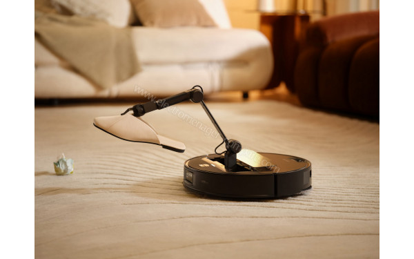 ROBOROCK Saros Z70 R&D Noir - Mise en situation