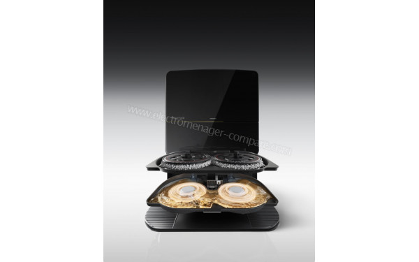 ROBOROCK Saros Z70 - Lavage des serpill&egrave;res &agrave; l'eau chaude