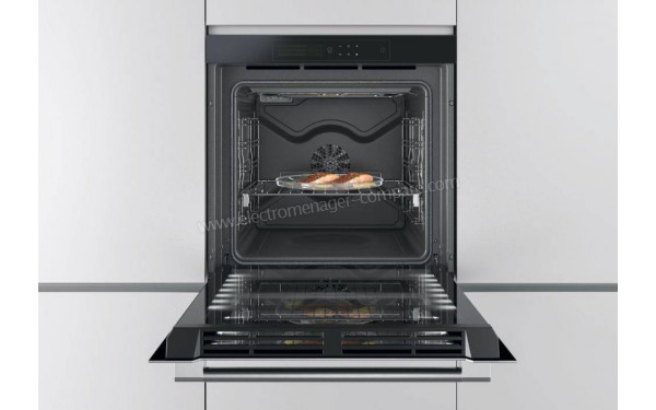 ROSIERES RFC3O0879INWF - Appareil encastr&eacute; vue de l'int&eacute;rieur