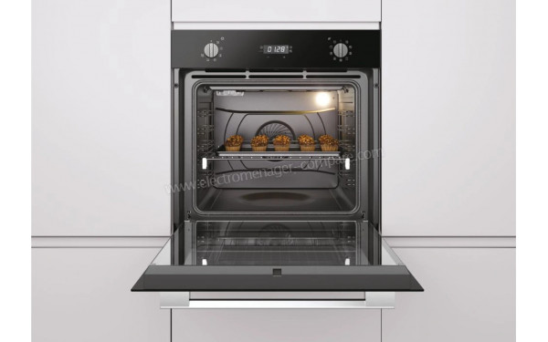 ROSIERES RFC3O5879PNI - Vue de l'int&eacute;rieur