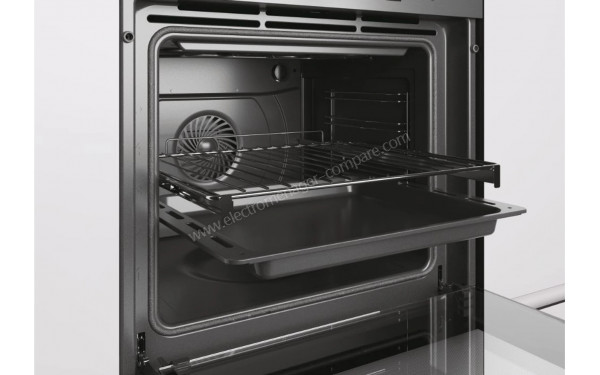 ROSIERES RFC3O5879PNI - Vue de l'int&eacute;rieur