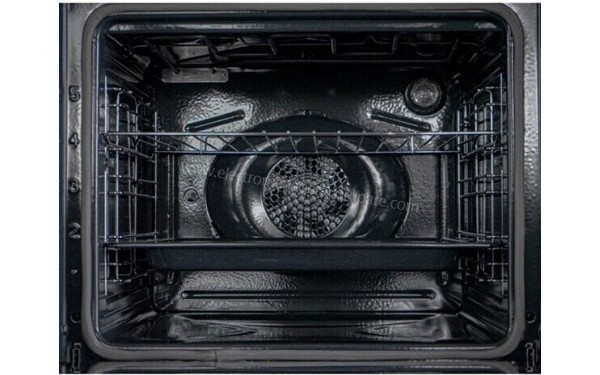 ROSIERES RFS5881PN - Vue de l'int&eacute;rieur (cr&eacute;dit : Darty)