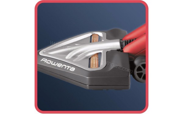 ROWENTA RH8773WU - Brosse triangulaire (cr&eacute;dit : Boulanger)