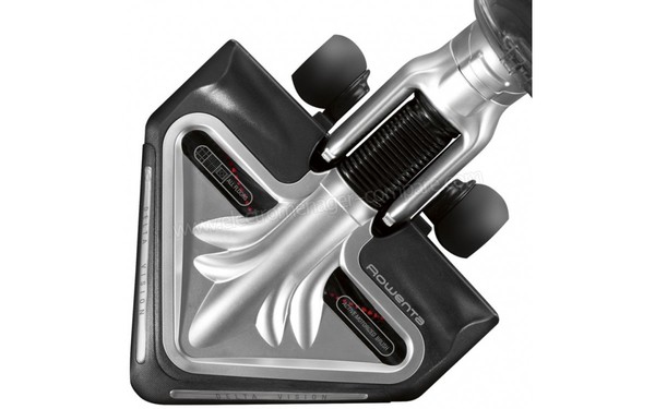 ROWENTA RH8996WO - Vue de la brosse (cr&eacute;dit : Boulanger)