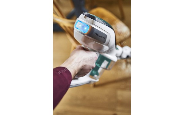 ROWENTA RH9472WO - Poign&eacute;e en mode booster