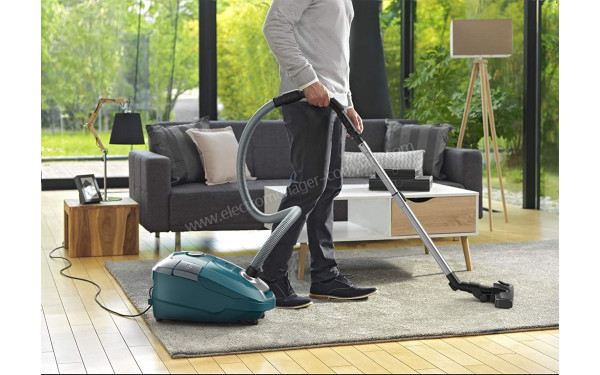 ROWENTA RO3143EA - Mise en situation