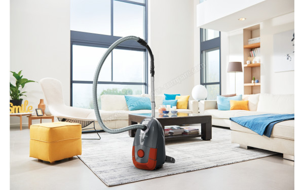 ROWENTA RO3149EA - Mise en situation (cr&eacute;dit : Boulanger)