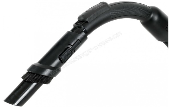 ROWENTA RO4627.EA - Brossette int&eacute;gr&eacute;e (cr&eacute;dit : Darty)